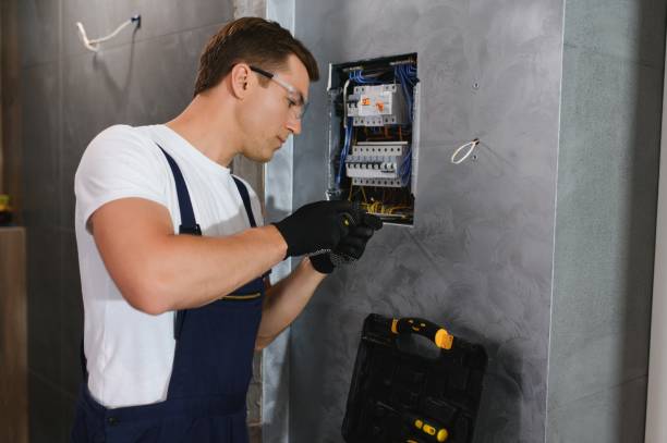 Best Electrical Outlet Repair  in Albertville, MN
